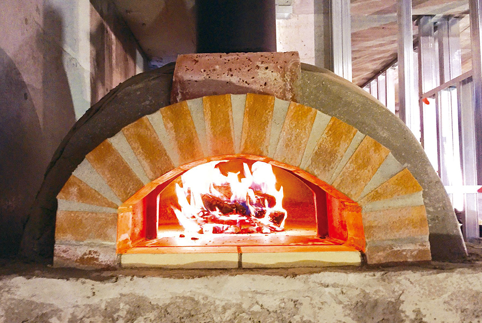 ピザ窯 暖炉